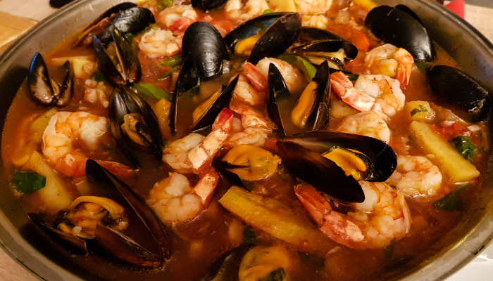 Como Fazer Caldeirada de frutos do mar - Blog Alhocomalecrim