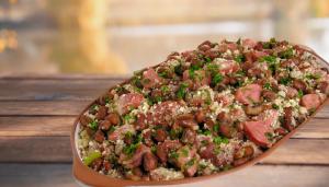 Farofa de feijão de corda - Blog Alhocomalecrim