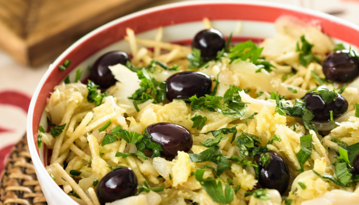 Salada de bacalhau - Blog Alhocomalecrim
