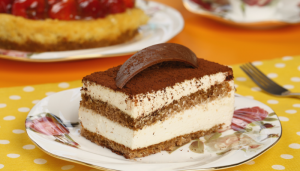 Tiramisu com canela em pó - Blog Alhocomalecrim