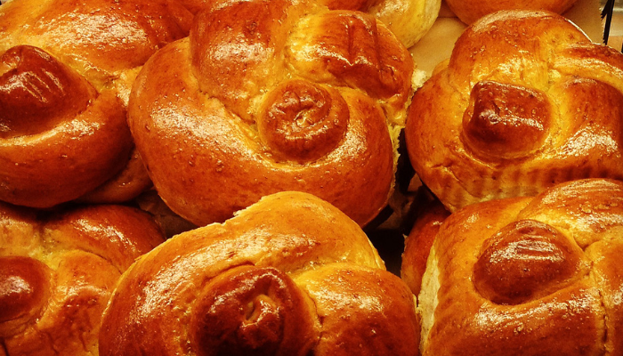 Pão Caseiro tipo brioche - blog Alhocomalecrim