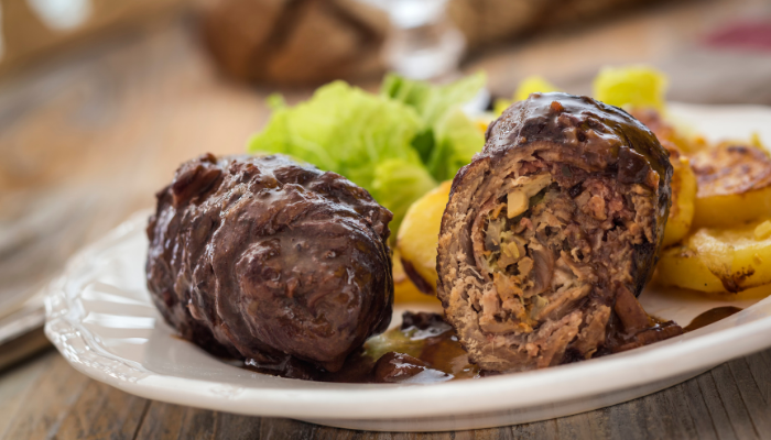 Rocambole de Carne Recheado - Blog Alhocomalerim.com