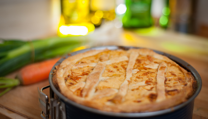 Torta de frango com queijo - Blog Alhocomalecrim