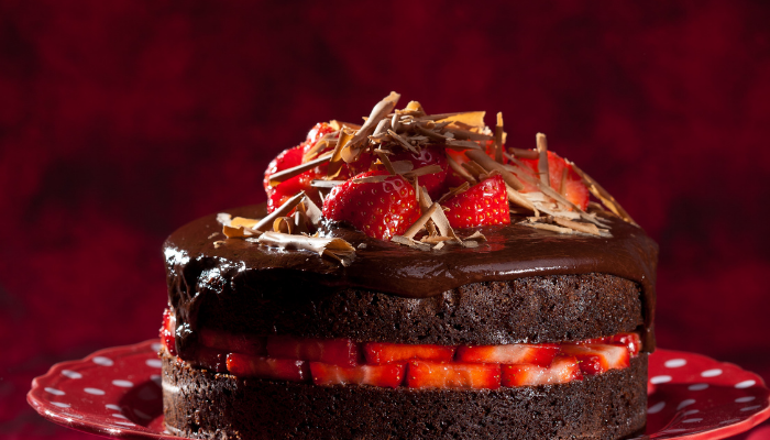 Bolo suflair de morango - Blog Alhocomalecrim