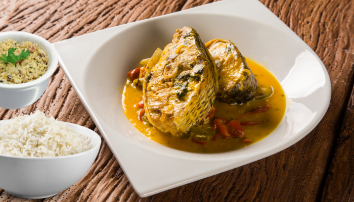 Peixe ensopado caseiro - Blog Alhocomalecrim