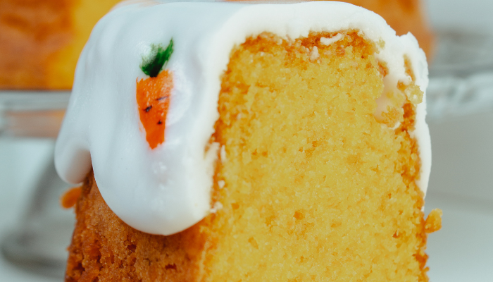 Bolo de cenoura simples - Blog Alhocomalecrim.com