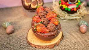 Ovo de páscoa de colher - Blog Alhocomalecrim.com