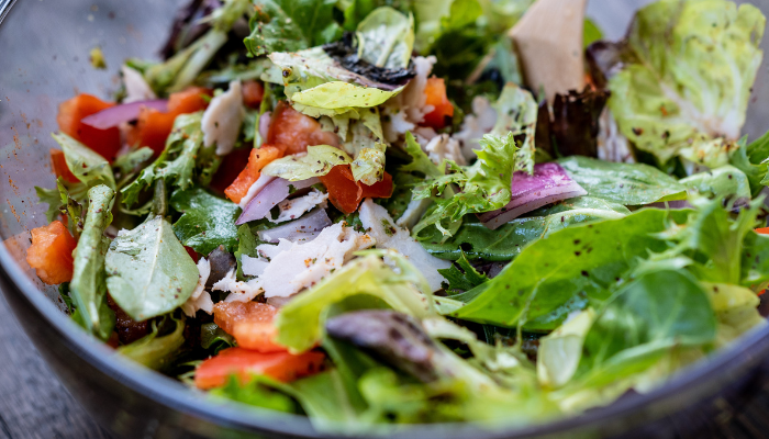 Salada de Melancia com Rúcula - Blog Alhocomalecrim.com