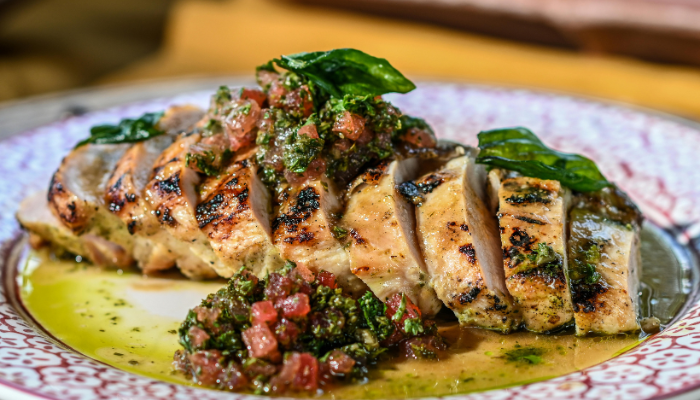 Frango Grelhado com Pimenta - Blog Alhocomalecrim