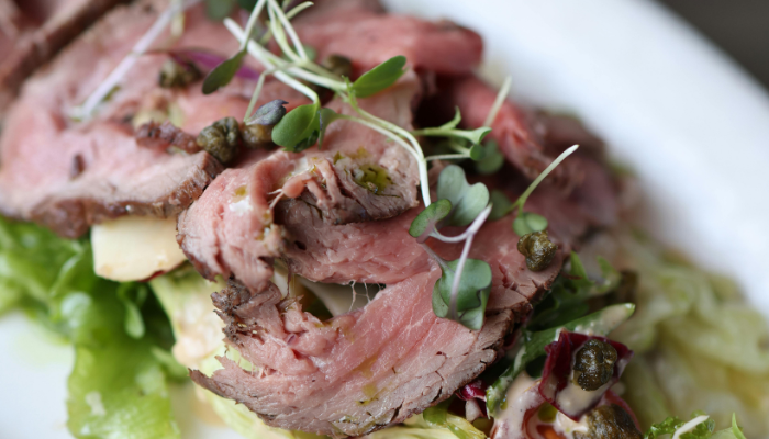 Rosbife com Salada de Palmito - Blog Alhocomalecrim