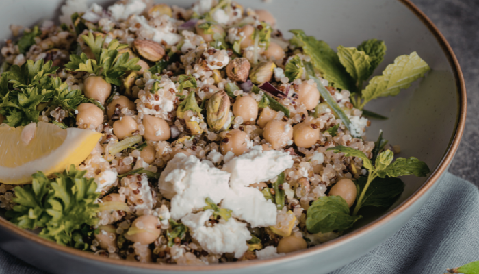 Salada de atum com grão-de-bico - Blog Alhocomalecrim