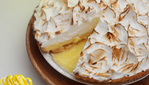 Torta de Limão com Merengue - Blog Alhocomalecrim