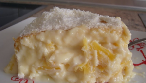 Torta de abacaxi com coco - Blog Alhocomalecrim