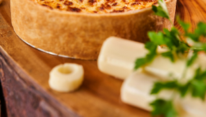 Torta de queijo e presunto - Blog Alhocomalecrim