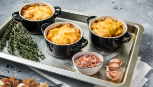 Carne Seca com Purê Gratinado - Blog Alhocomalecrim