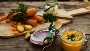 Sopa de Cenoura com Gengibre - Blog Alhocomalecrim
