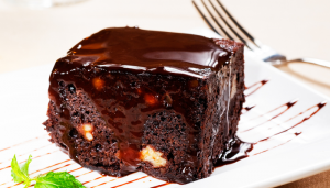 Bolo de Nozes com Chocolate Branco - Blog Alhocomalecrim