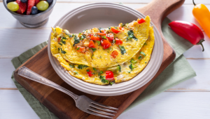 Omelete de Vegetais Coloridos - Blog Alhocomalecrim