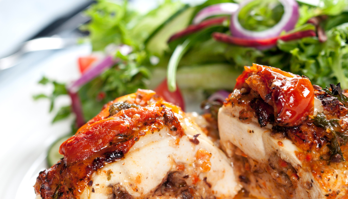 Peito de Frango Recheado - Blog Alhocomalecrim