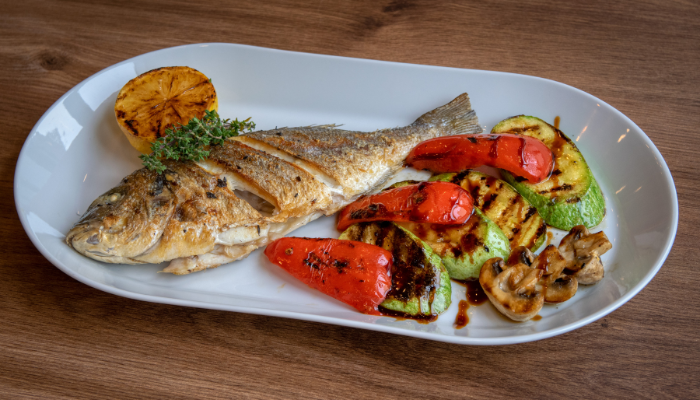 Peixe Frito com Manjericão - Blog Alhocomalecrim