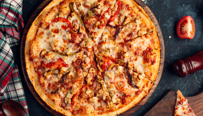 Pizza de Frango Caipira - Blog Alhocomalecrim
