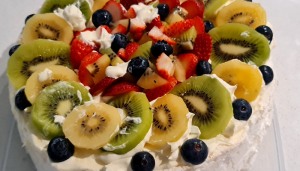 Pavlova Natalina de Frutas - Blog Alhocomalecrim