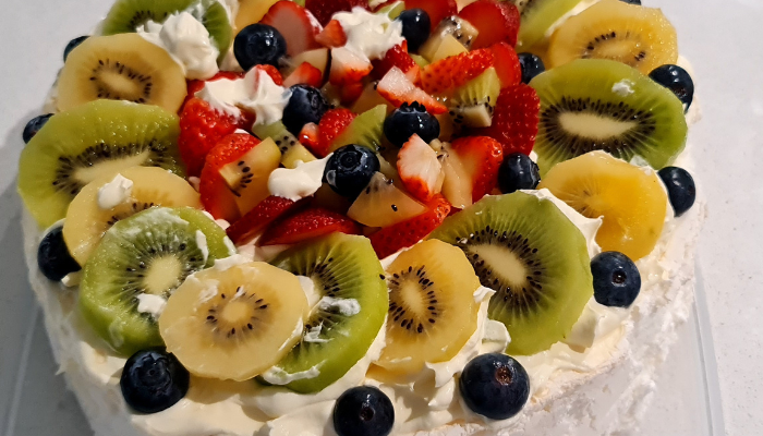 Pavlova Natalina de Frutas - Blog Alhocomalecrim