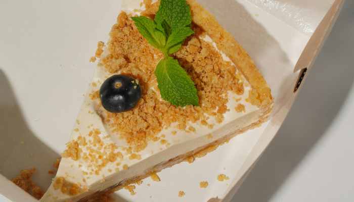 Cheesecake de Maracujá com Crosta de Biscoito - Blog Alhocomalecrim.com