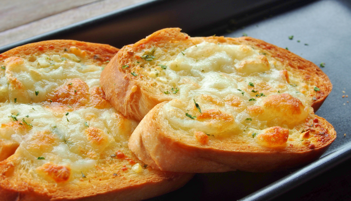 Pão de Alho Grelhado - Blog Alhocomalecrim.com