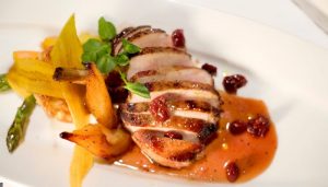 Carne de Javali ao Molho de Cerejas - Blog Alhocomalecrim.com
